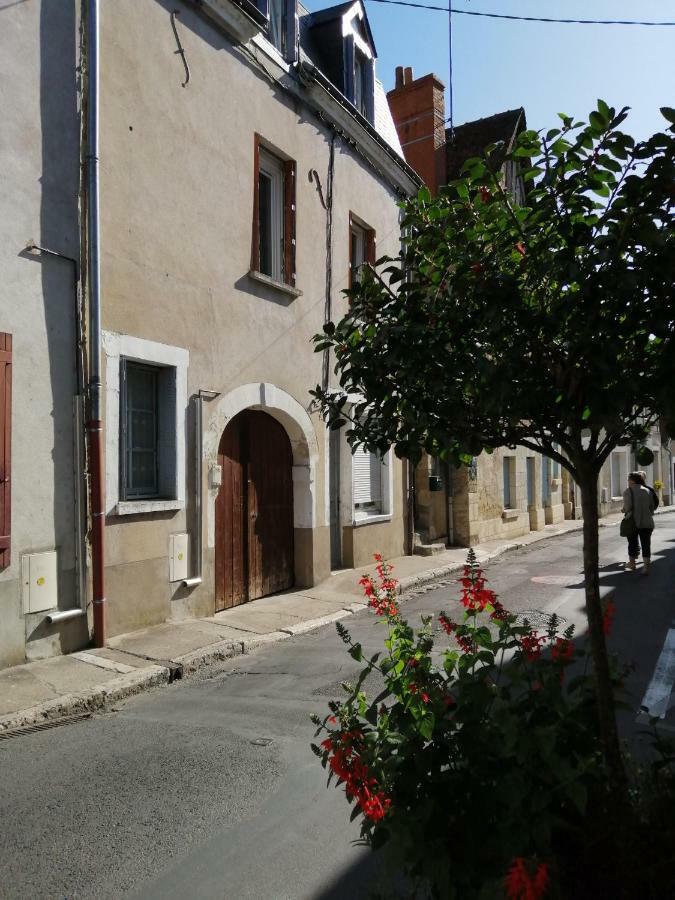 Le Regard De Mona Lisa Lägenhet Amboise Exteriör bild